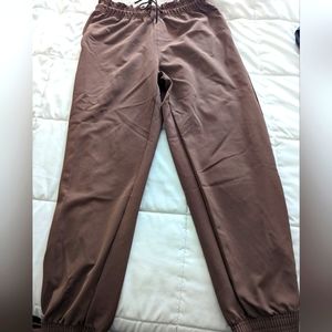 Athleta Metropolis Jogger size 4